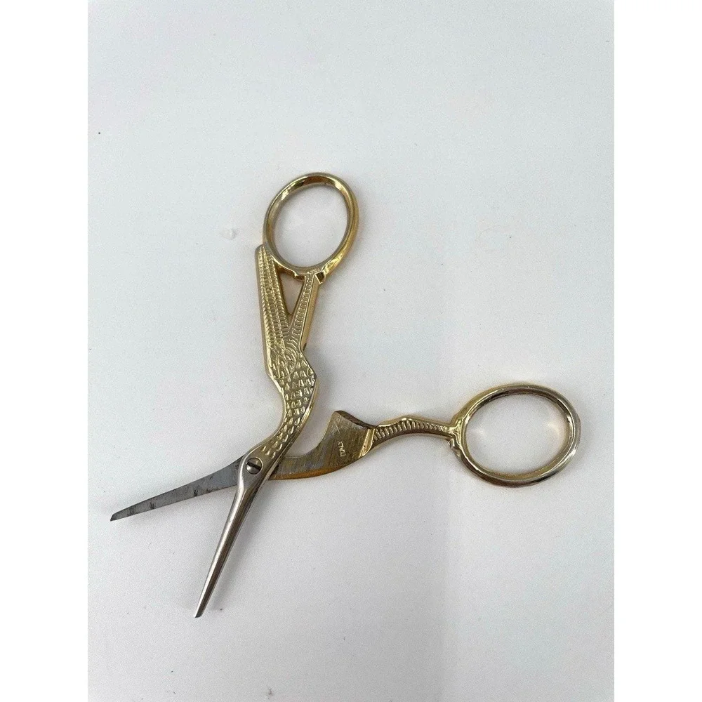 Vintage Gold-Toned Stork Shaped Embroidery Scissors Italy Sewing Small Sharp